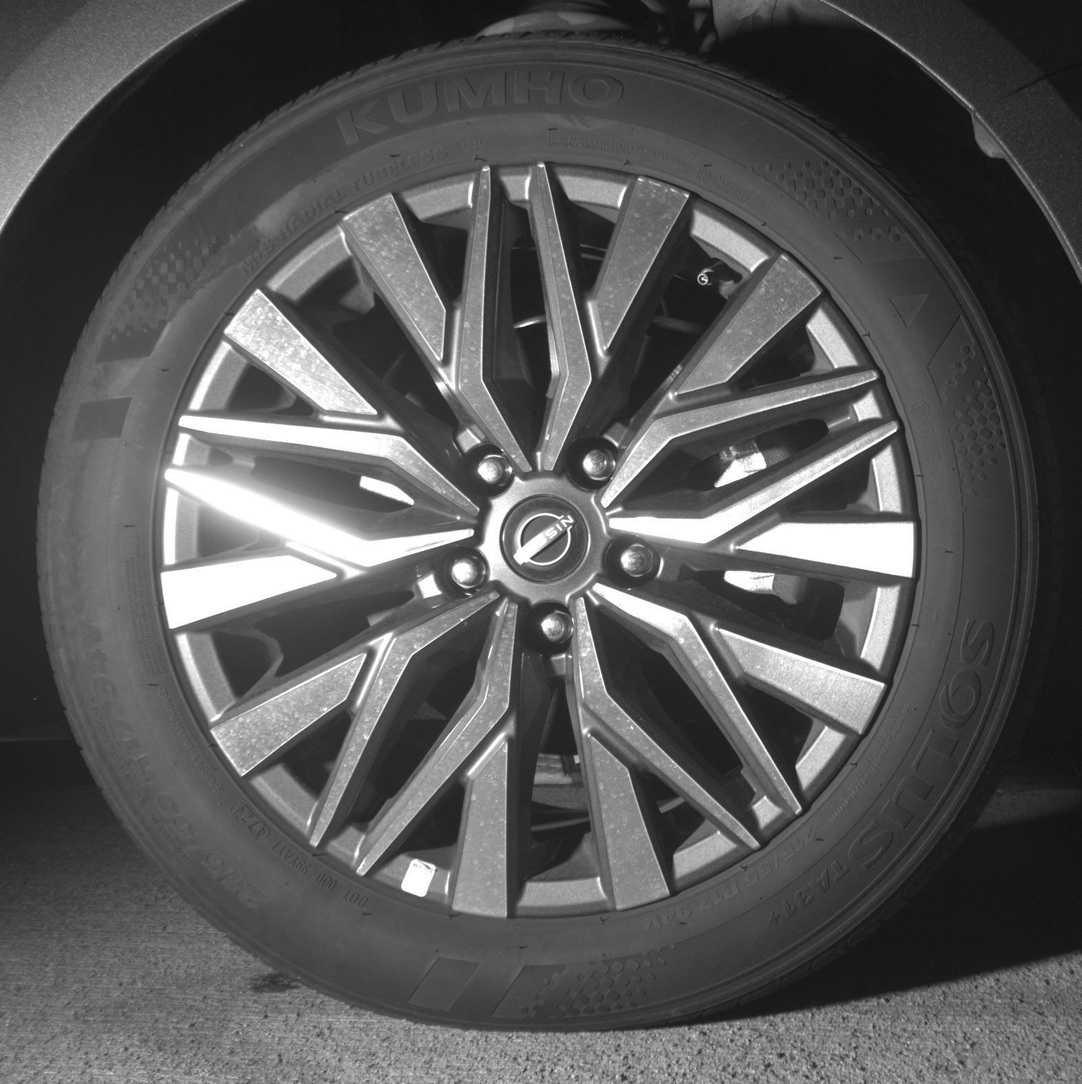 Used 2025 Nissan Altima 2.5 SV FWD image 16
