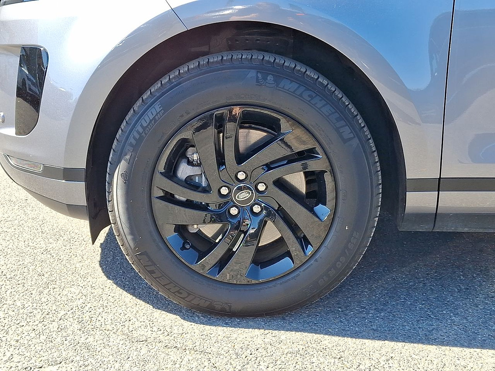 Certified 2026 Land Rover Range Rover Evoque S AWD/4WD image 16
