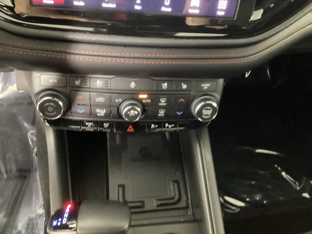 Used 2023 Dodge Durango R/T AWD/4WD image 26