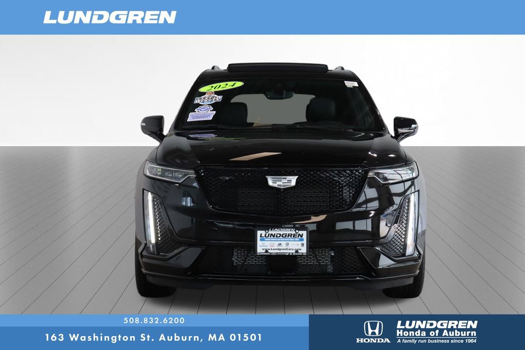Used 2024 Cadillac XT6 Sport w/ LPO, ONYX Package AWD/4WD image 2