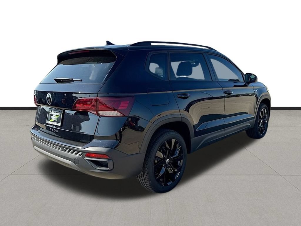 Used 2024 Volkswagen Taos SE FWD image 6