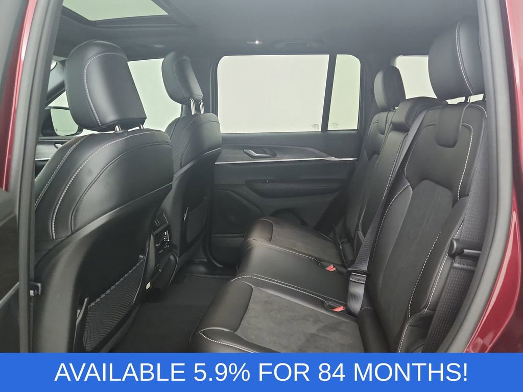 New 2026 Jeep Grand Cherokee Laredo image 29