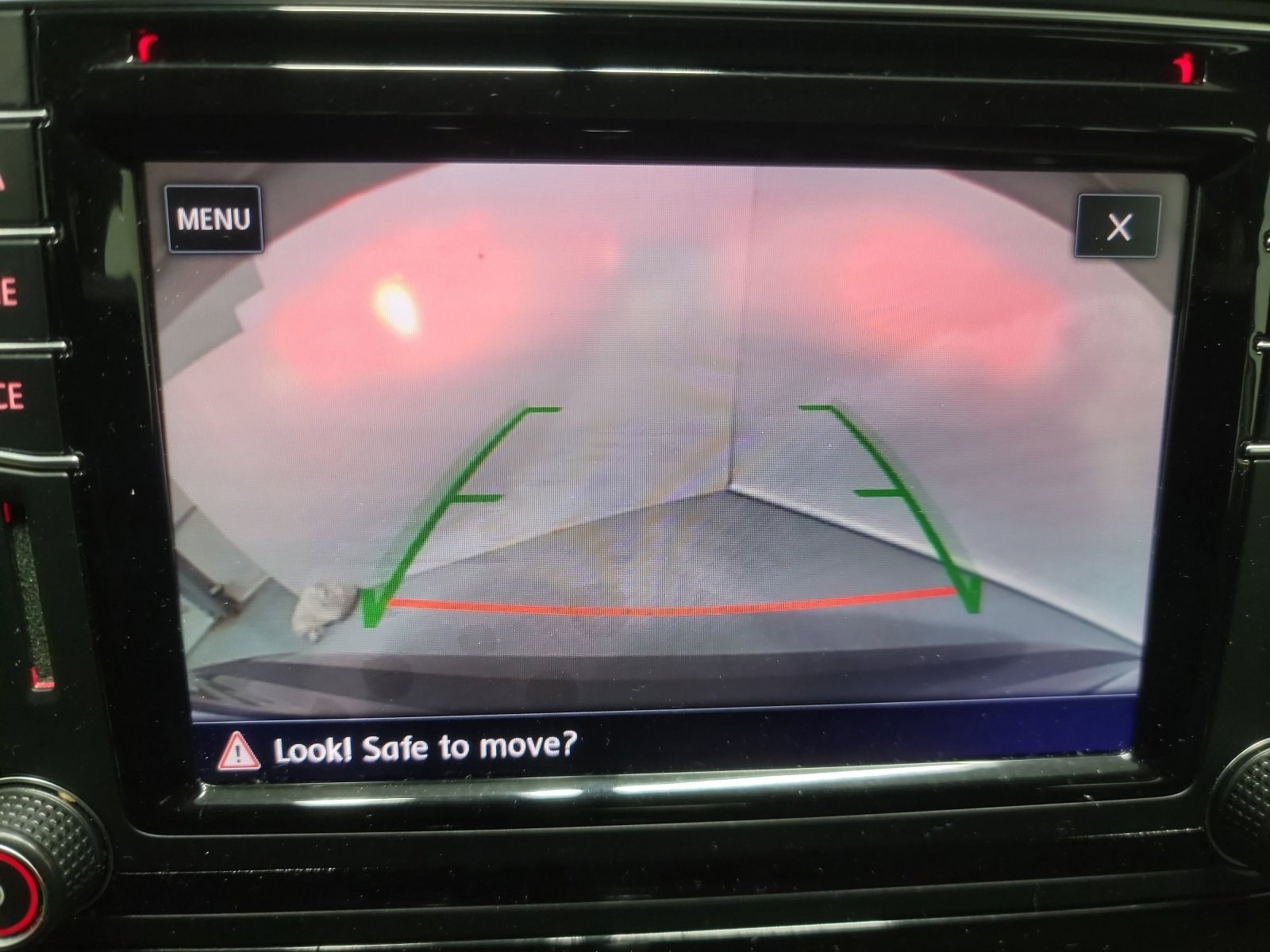 Used 2017 Volkswagen Passat 1.8T R-Line w/ R-Line Lighting Package image 23