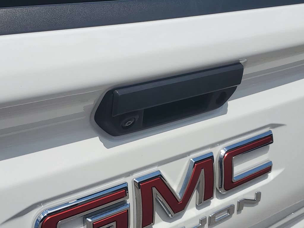 Certified 2025 GMC Canyon AT4 AWD/4WD image 11