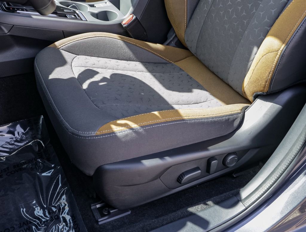 Used 2024 Subaru Crosstrek 2.5i Sport AWD/4WD image 17