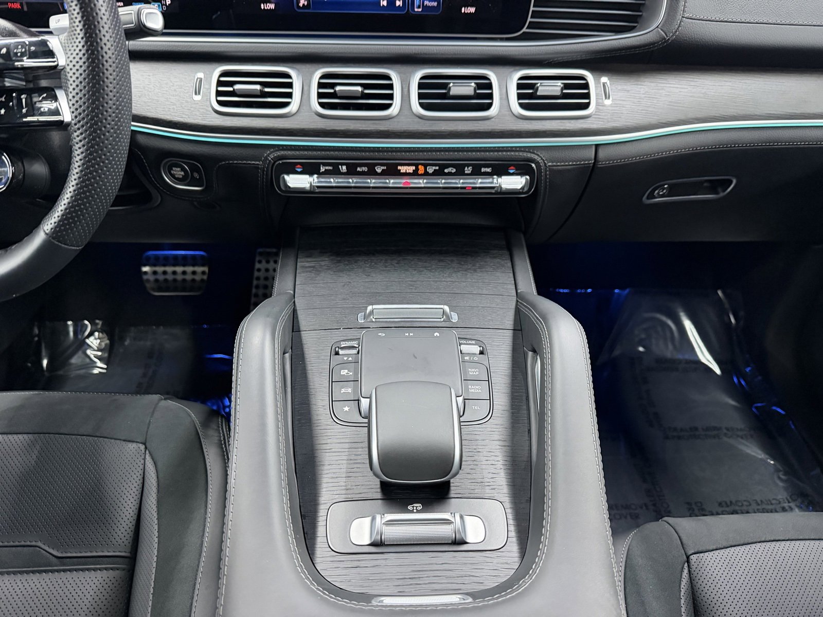 Used 2024 Mercedes-Benz GLE 53 AMG 4MATIC image 16