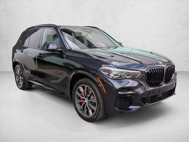 Used 2022 BMW X5 M50i image 3