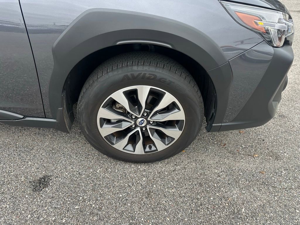 Used 2025 Subaru Outback Limited w/ Popular Package #2 image 4