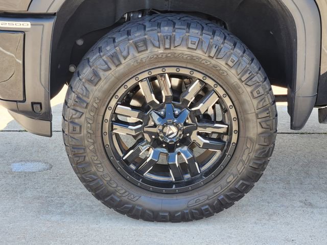 Used 2025 GMC Sierra 2500 Denali Ultimate AWD/4WD image 10