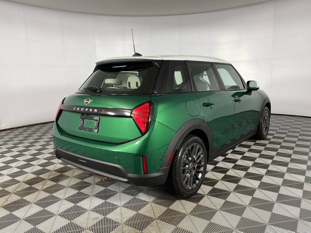 New 2026 MINI Cooper S image 21