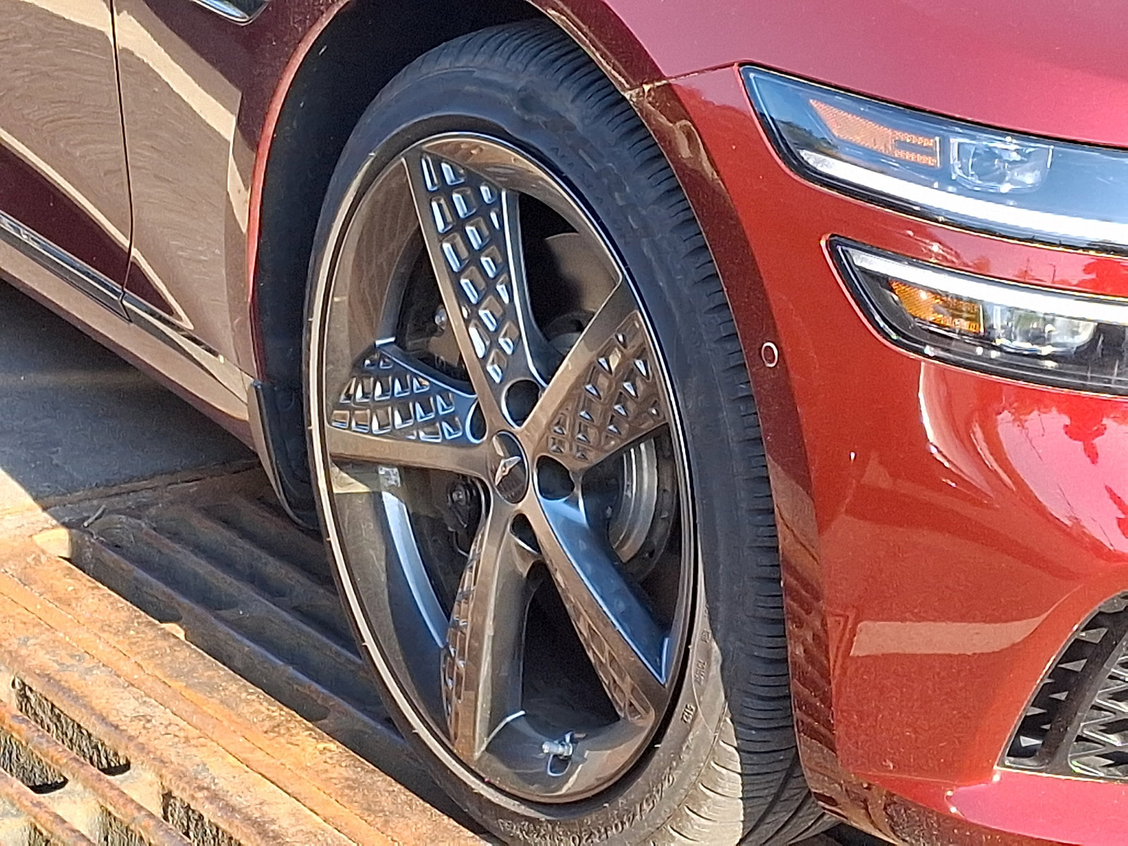 Used 2023 Genesis G80 3.5T Sport image 6