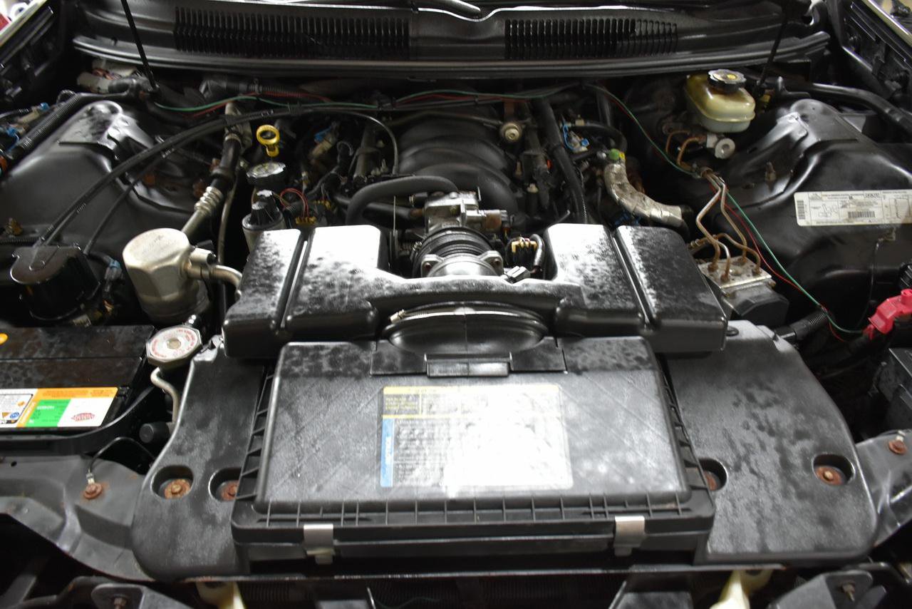 Used 1998 Chevrolet Camaro Z28 RWD image 26