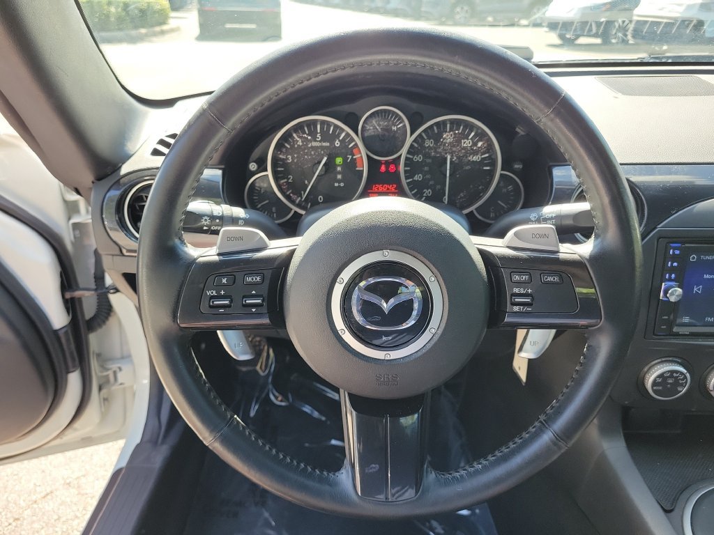 Used 2014 MAZDA MX-5 Miata Sport RWD image 18