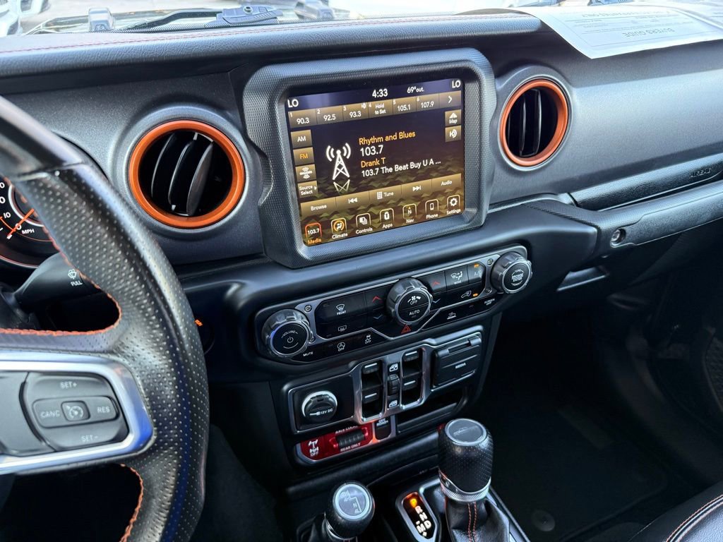 Used 2023 Jeep Gladiator Mojave image 22