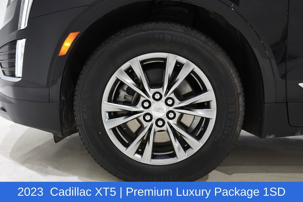 Used 2023 Cadillac XT5 Premium Luxury image 6