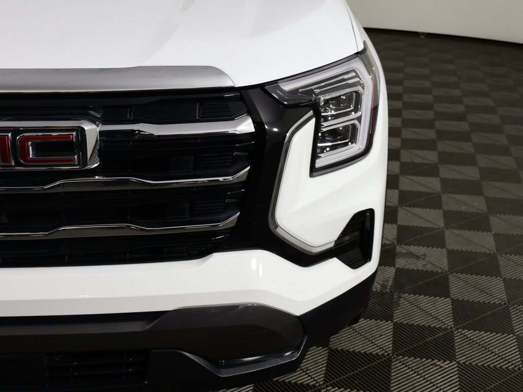 Used 2026 GMC Terrain Elevation FWD image 16