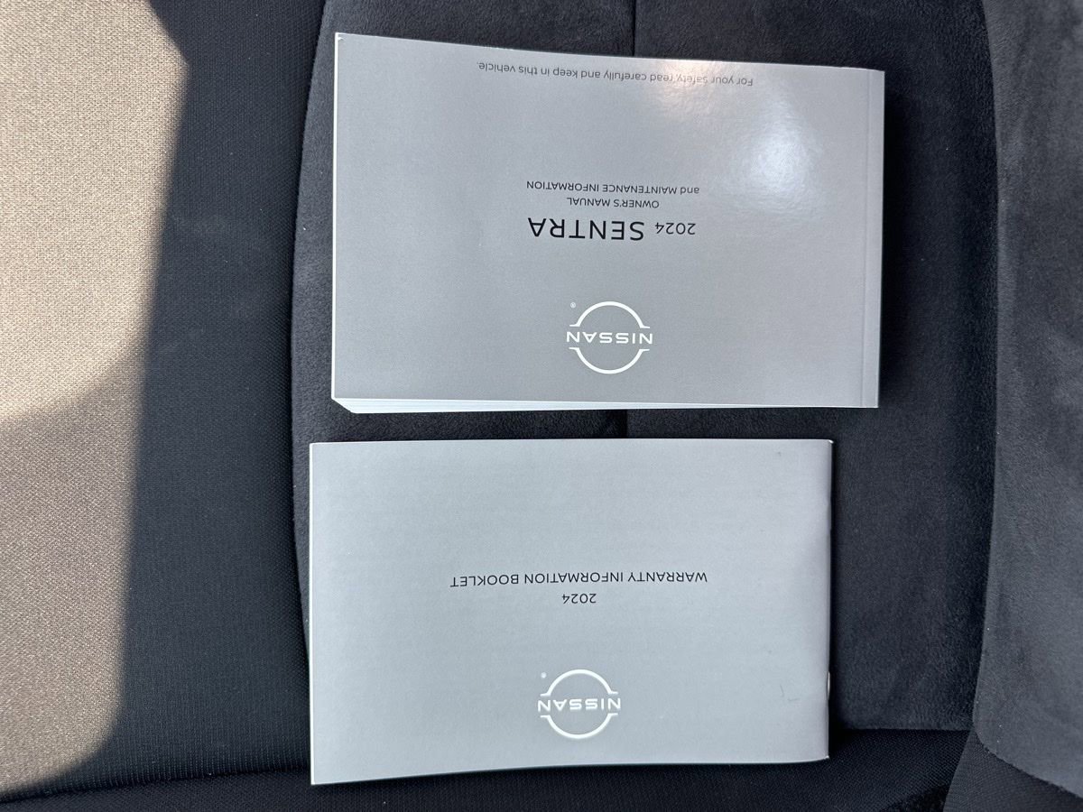 Used 2024 Nissan Sentra SR image 27