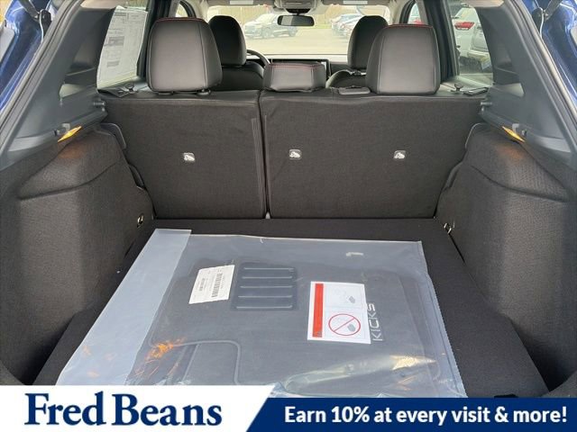 New 2026 Nissan Kicks SR w/ Cold Weather Package image 13