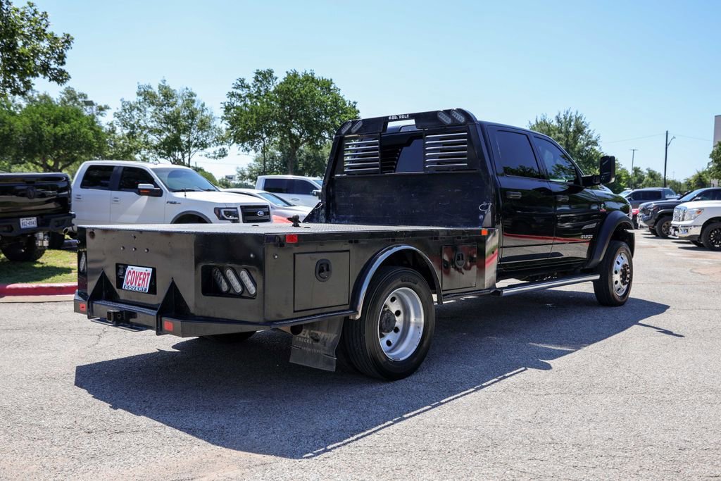 Used 2022 RAM 5500 Tradesman w/ Chrome Appearance Group AWD/4WD image 7