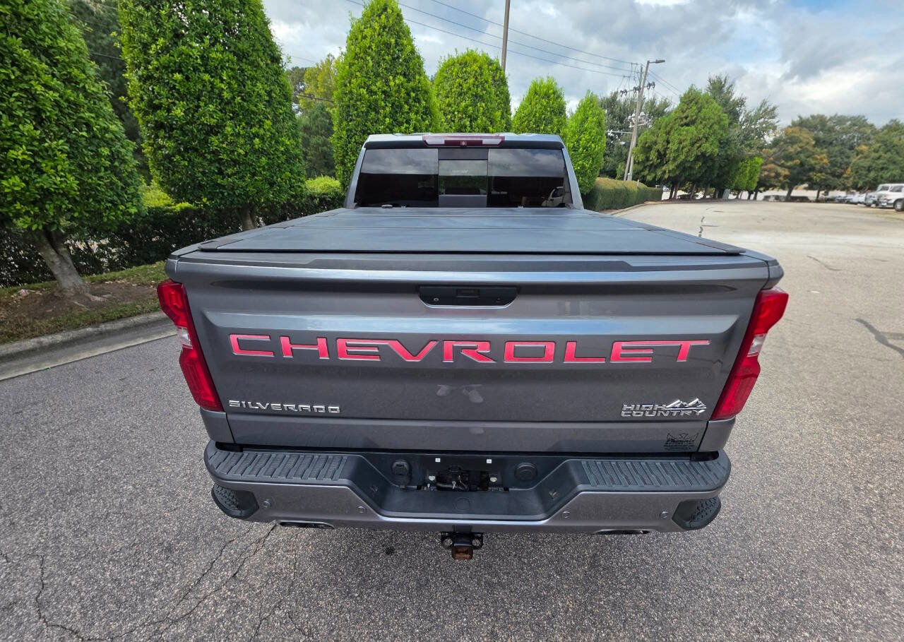 Used 2019 Chevrolet Silverado 1500 High Country w/ Technology Package image 5