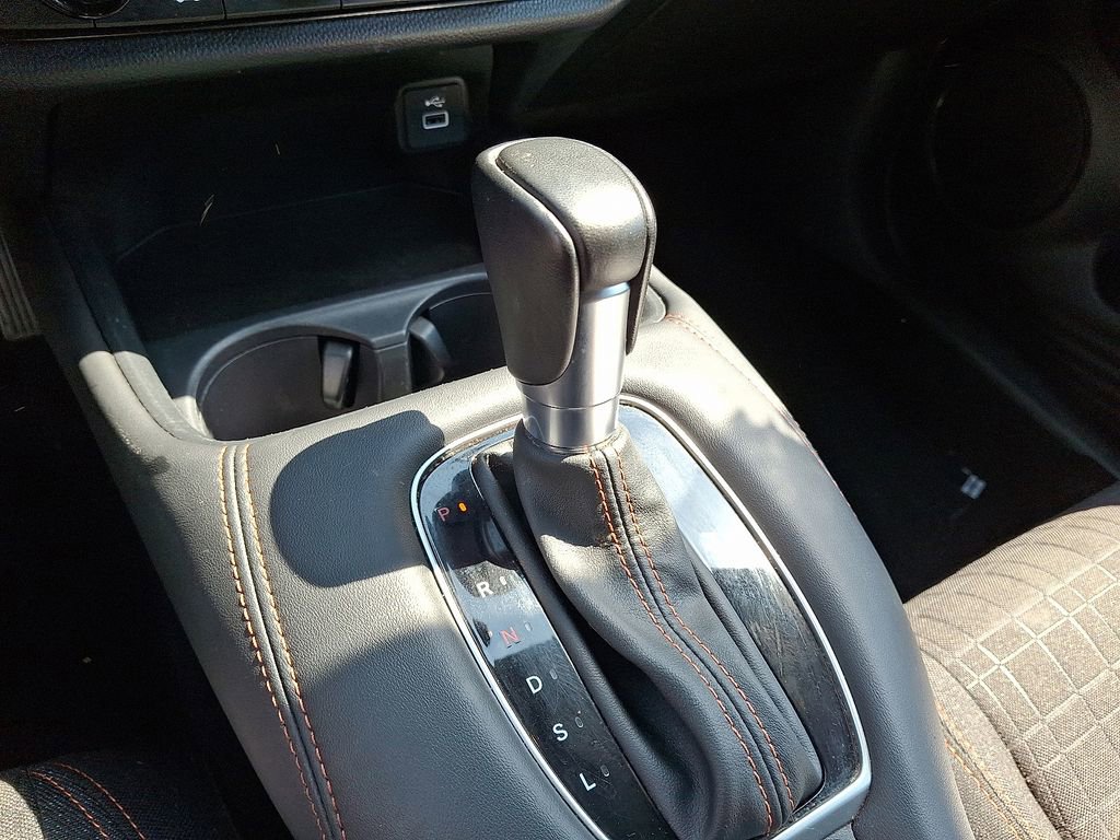 Used 2025 Honda HR-V Sport image 11