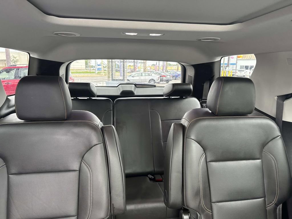 Used 2021 Chevrolet Traverse Premier w/ Redline Edition FWD image 10