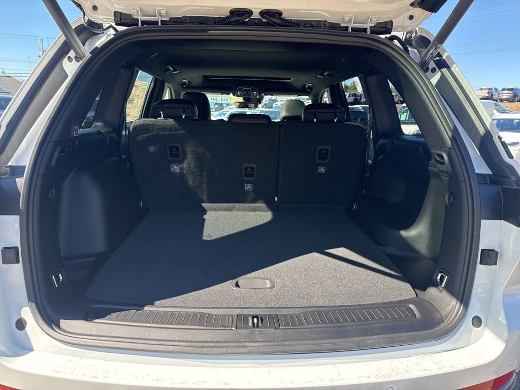 New 2026 Jeep Grand Cherokee Altitude image 26