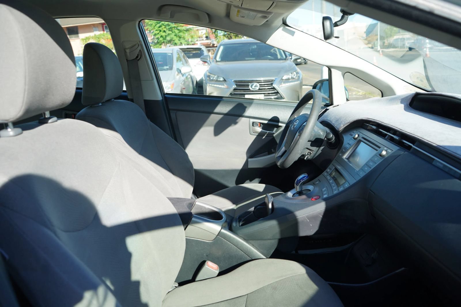 Used 2014 Toyota Prius Two FWD image 19