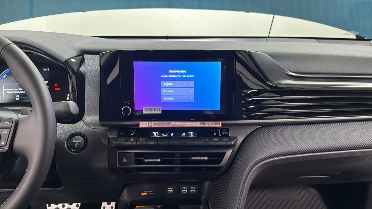 New 2026 Toyota Camry SE image 10