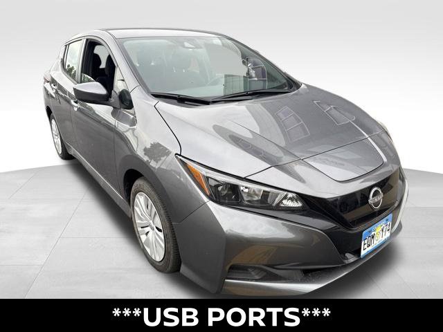 Certified 2025 Nissan Leaf S FWD image 5