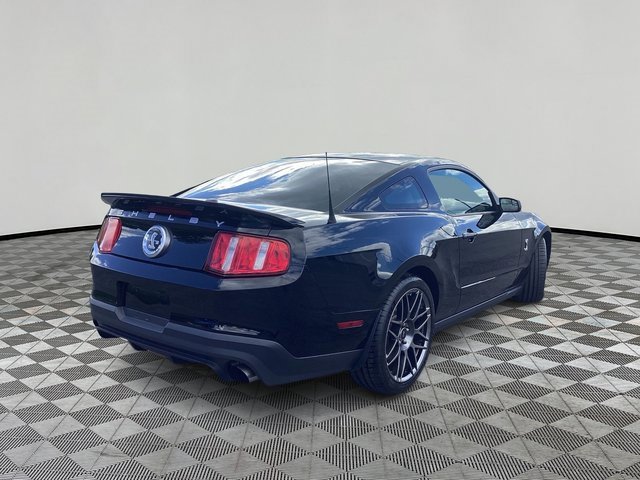 Used 2011 Ford Mustang Shelby GT500 w/ SVT Performance Pkg image 3