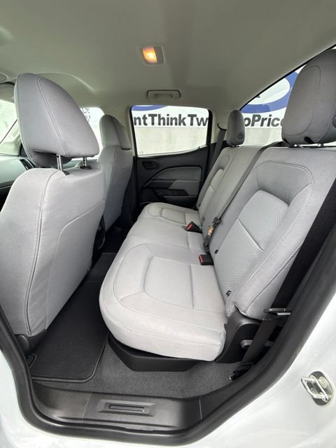 Used 2022 Chevrolet Colorado W/T RWD image 11