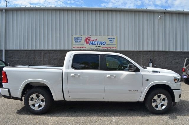 New 2026 RAM 1500 Big Horn AWD/4WD image 9