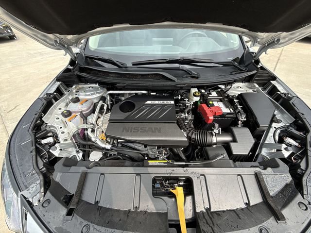 Used 2024 Nissan Rogue SV AWD/4WD image 24