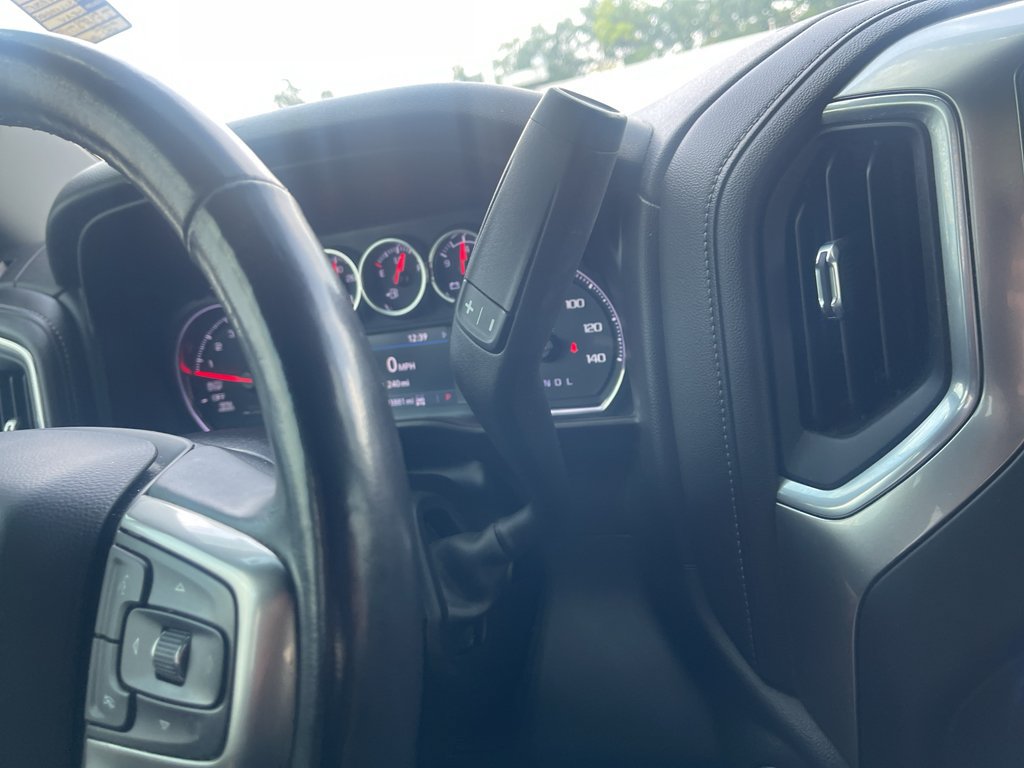 Used 2020 Chevrolet Silverado 1500 LT Trail Boss AWD/4WD image 16