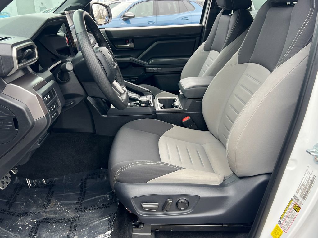 Used 2024 Toyota Tacoma TRD Sport image 19