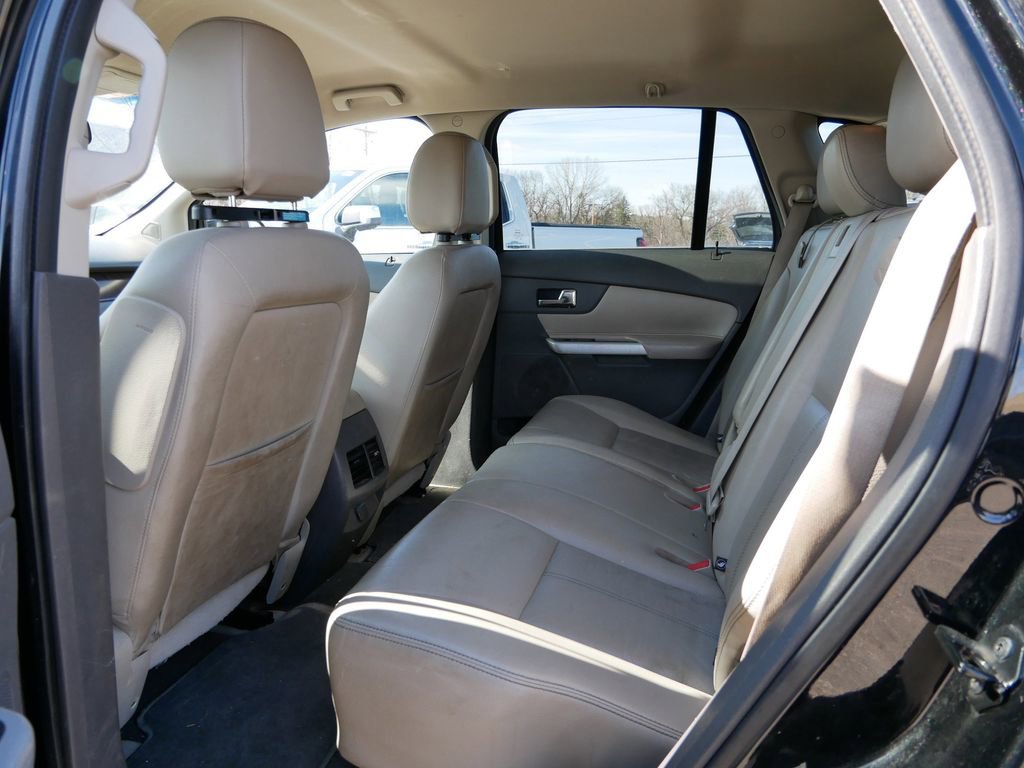 Used 2013 Ford Edge Limited AWD/4WD image 16