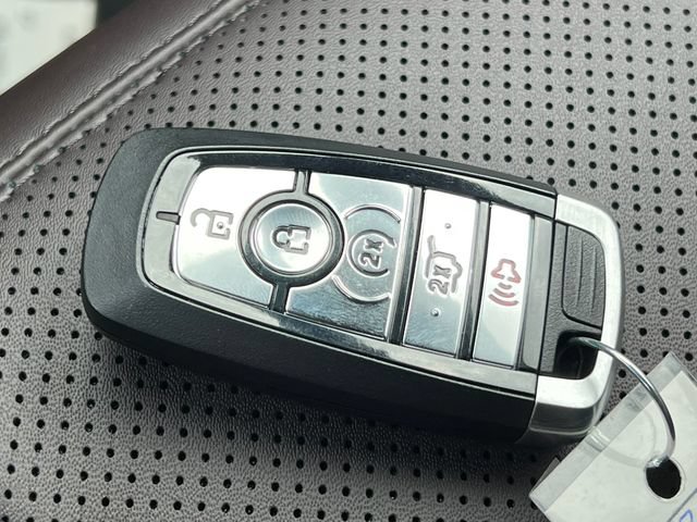 New 2026 Ford Explorer Platinum AWD/4WD image 34