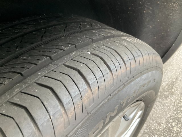 Used 2025 Cadillac XT4 Premium Luxury w/ Technology Package image 11