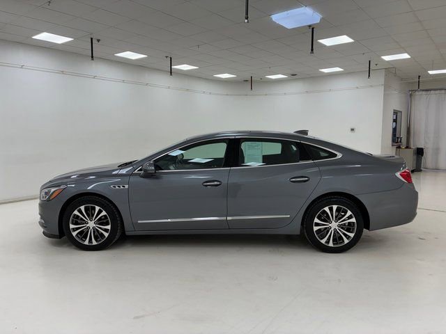 Used 2019 Buick LaCrosse Essence image 6