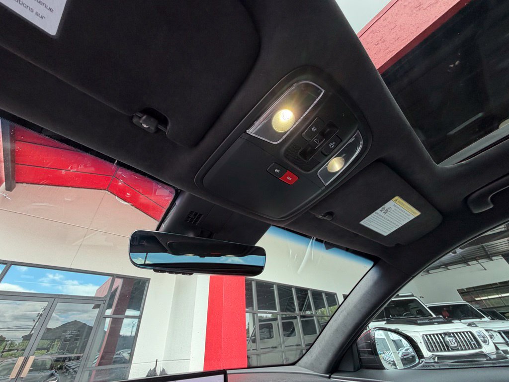 Used 2023 Kia Stinger GT2 image 24
