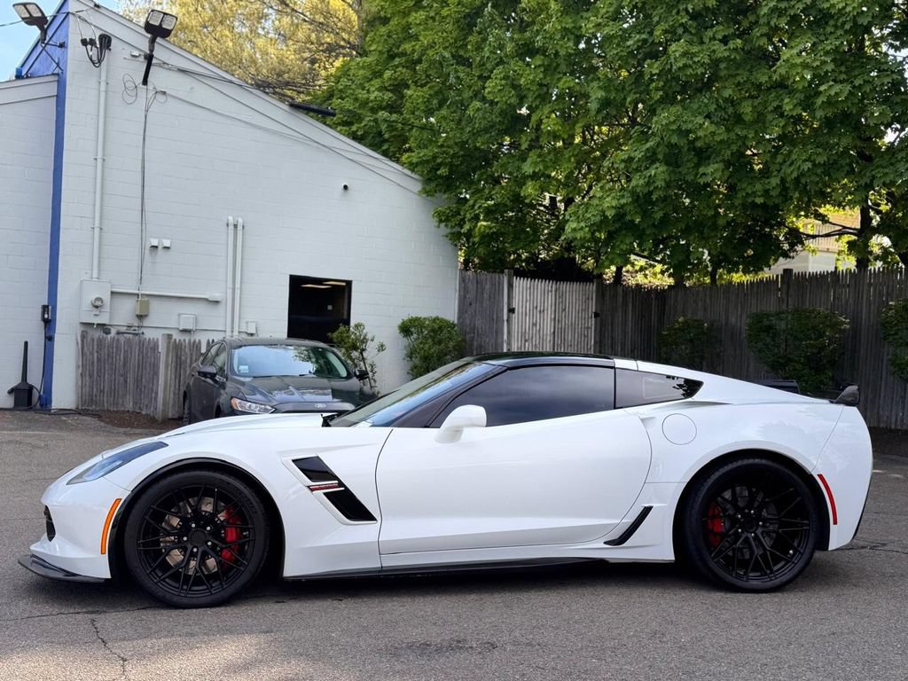 Used 2018 Chevrolet Corvette Grand Sport RWD image 4