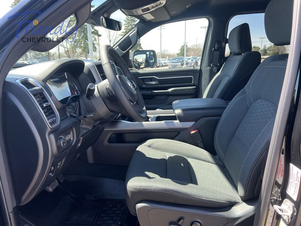 Used 2025 RAM 1500 Big Horn AWD/4WD image 15
