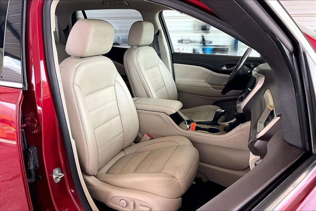 Used 2019 GMC Acadia Denali AWD/4WD image 9