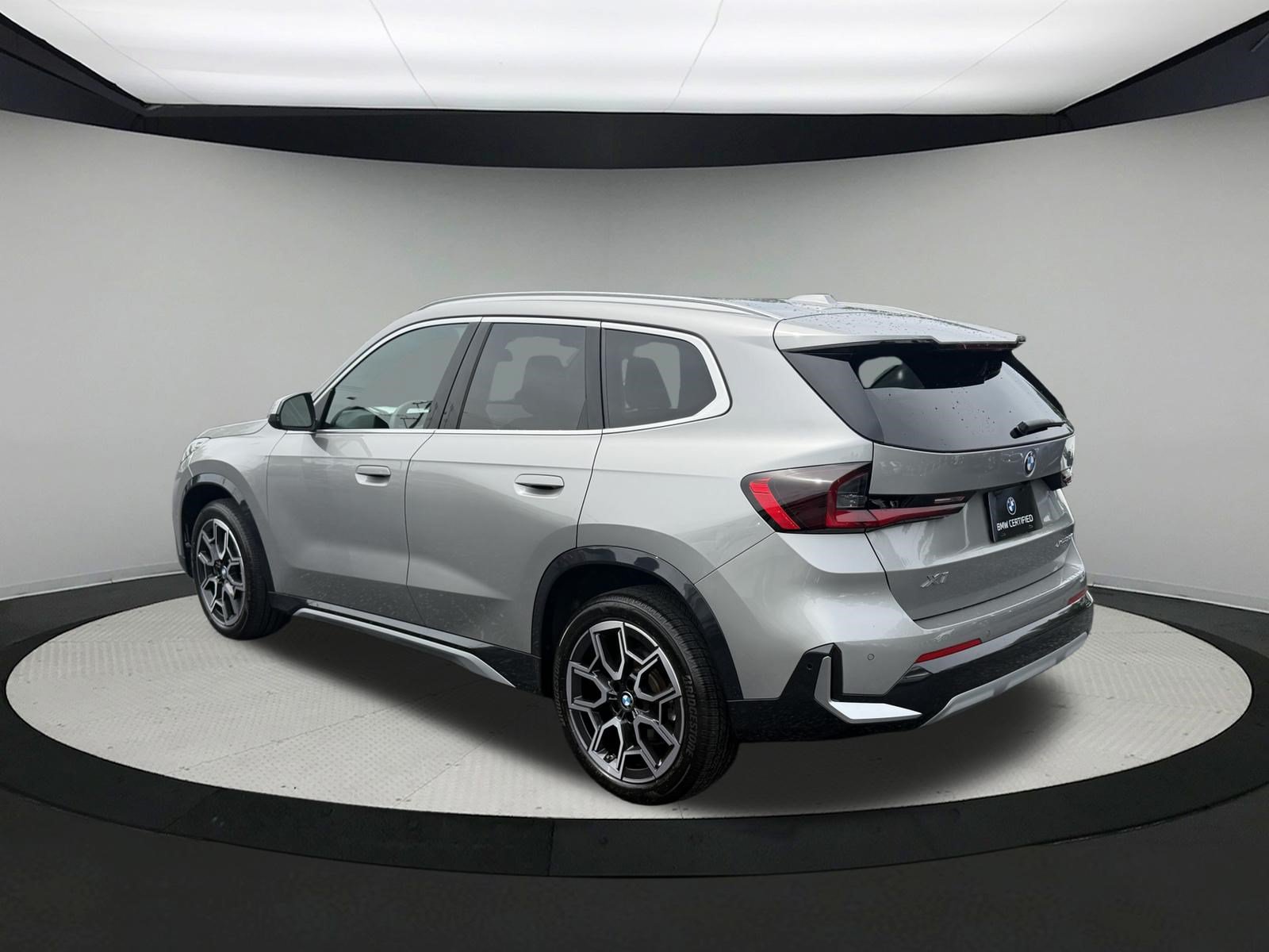 Certified 2025 BMW X1 xDrive28i w/ Convenience Package AWD/4WD image 6