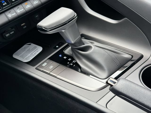 New 2026 Hyundai Elantra Sport FWD image 22