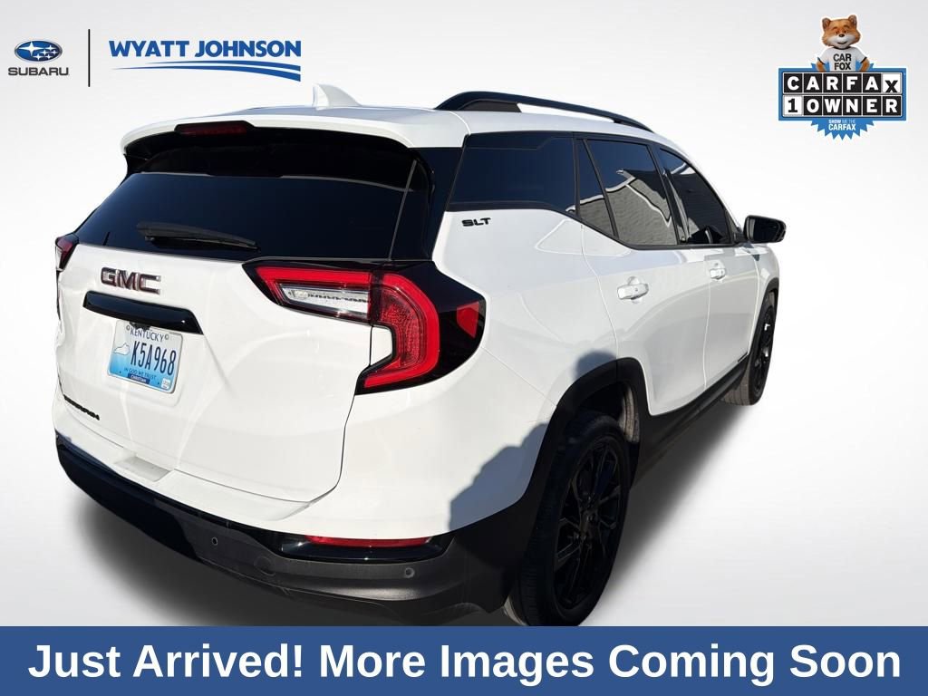Used 2024 GMC Terrain SLT w/ Tech Package image 8