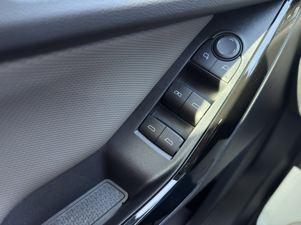 New 2026 Chevrolet Equinox LT w/ Convenience Package II image 25