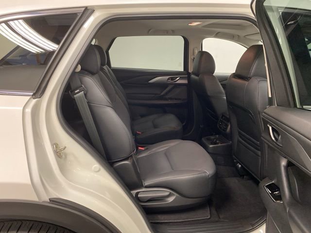 Used 2023 MAZDA CX-9 Touring image 27