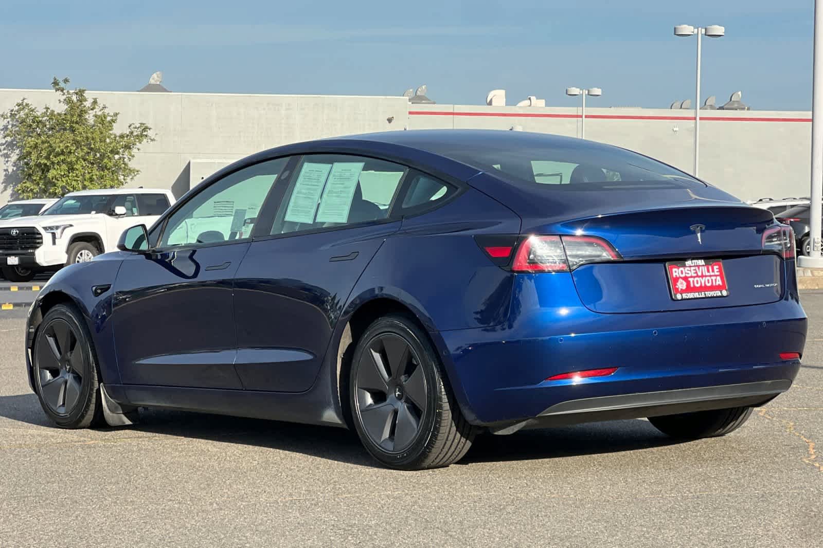 Used 2022 Tesla Model 3 Long Range image 7